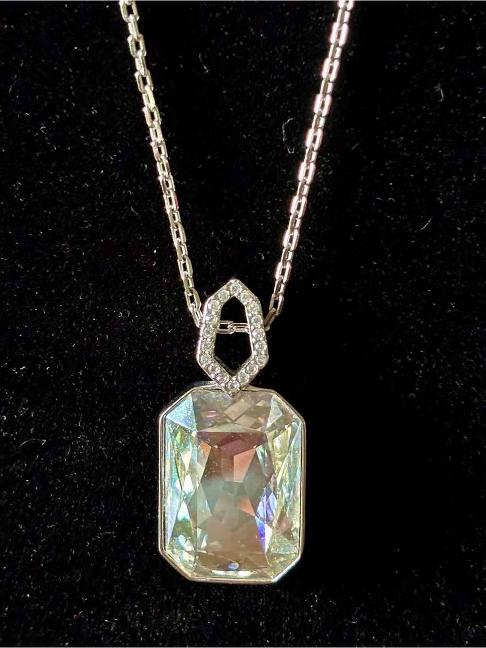 Genuine Swarovski Reversible Moonlight Evanescent Necklace-Like New
